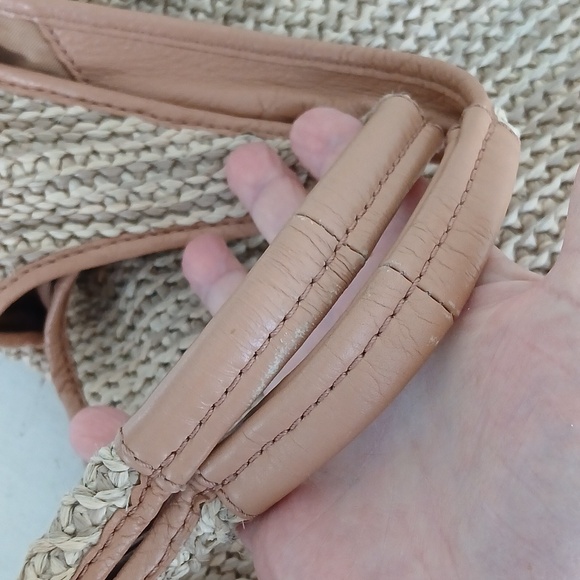 Banana Republic Woven Straw Tote Bag - Picture 2 of 11